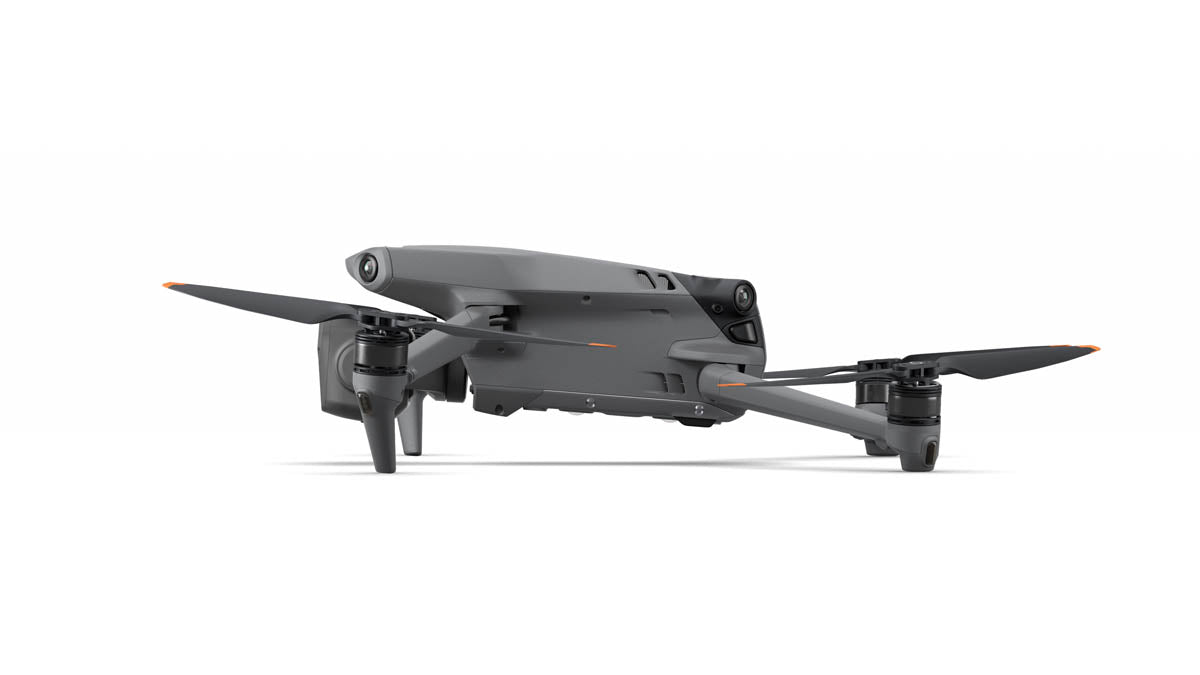 DJI Mavic 3 Pro Fly More Combo with DJI RC