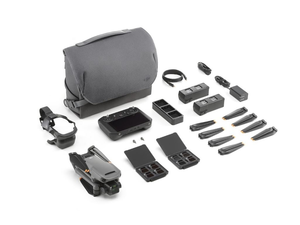 DJI Mavic 3 Cine Premium Combo (DJI-Refurbished)